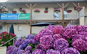 Brit Hotel Lannion Perros-Guirec -- Aux Hortensias