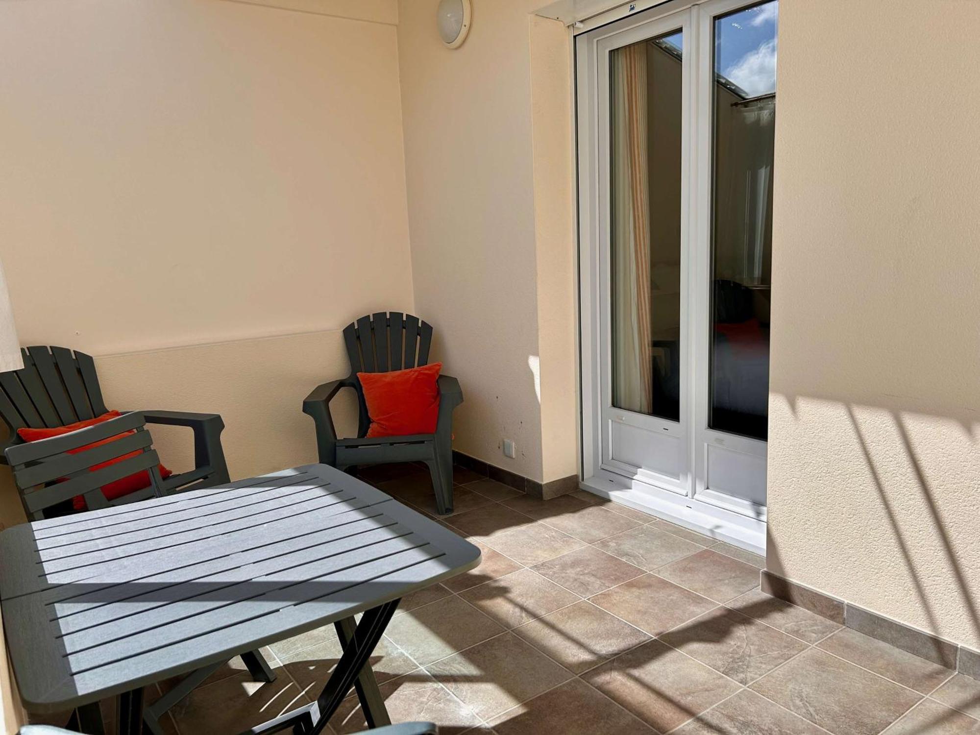 Brit Hotel Lannion-Perros Guirec Exterior photo