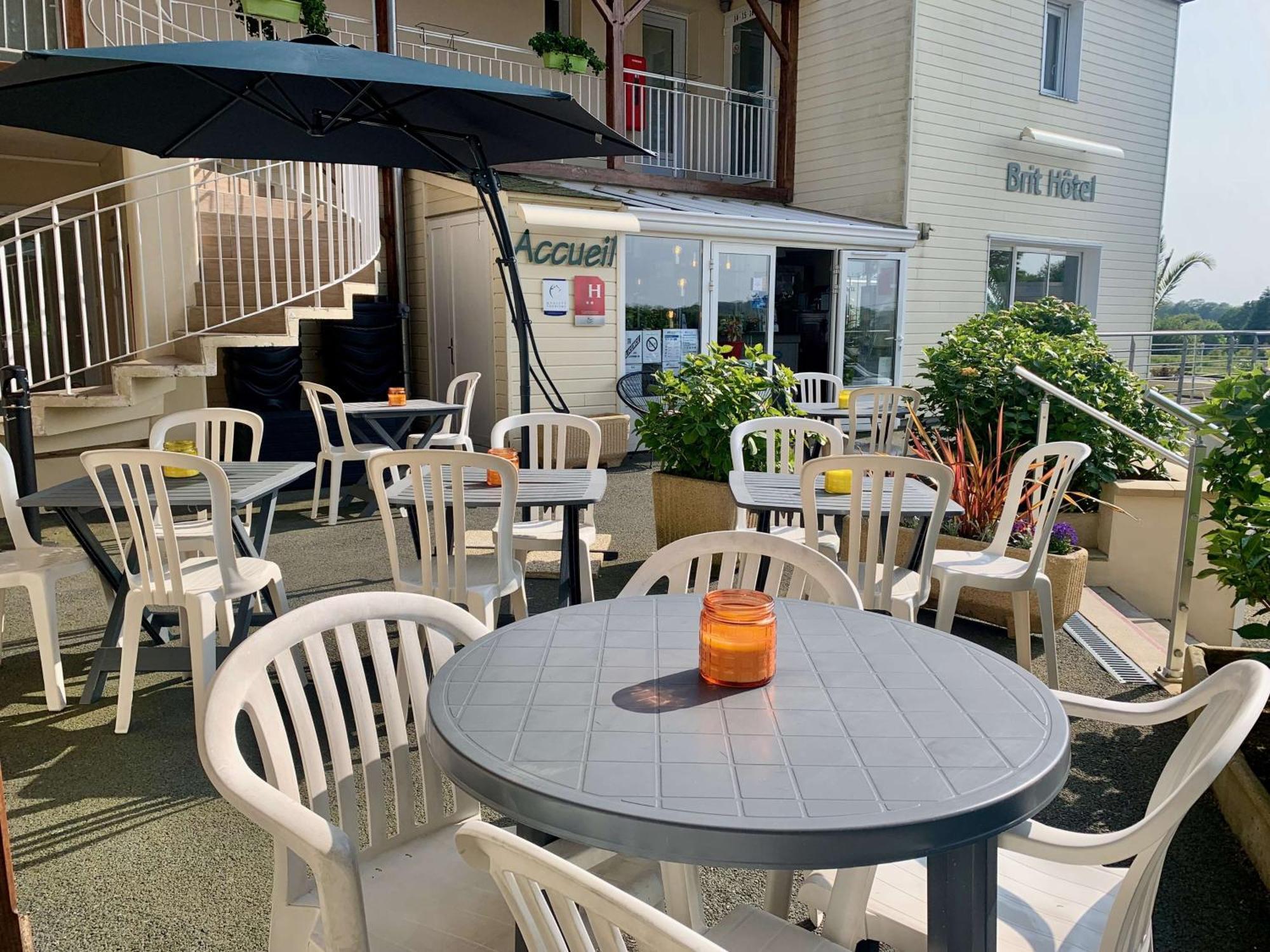 Brit Hotel Lannion-Perros Guirec Exterior photo