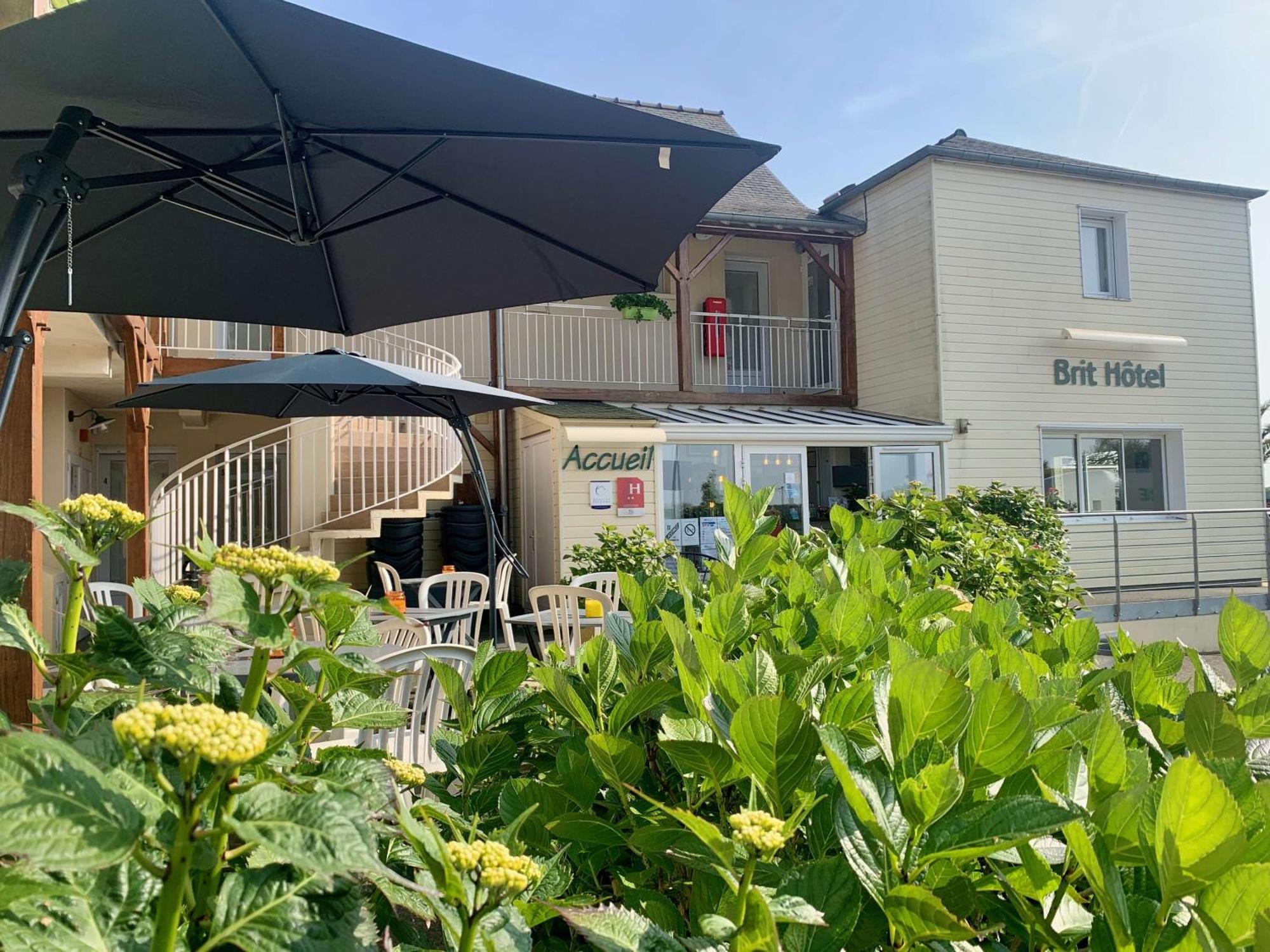 Brit Hotel Lannion-Perros Guirec Exterior photo