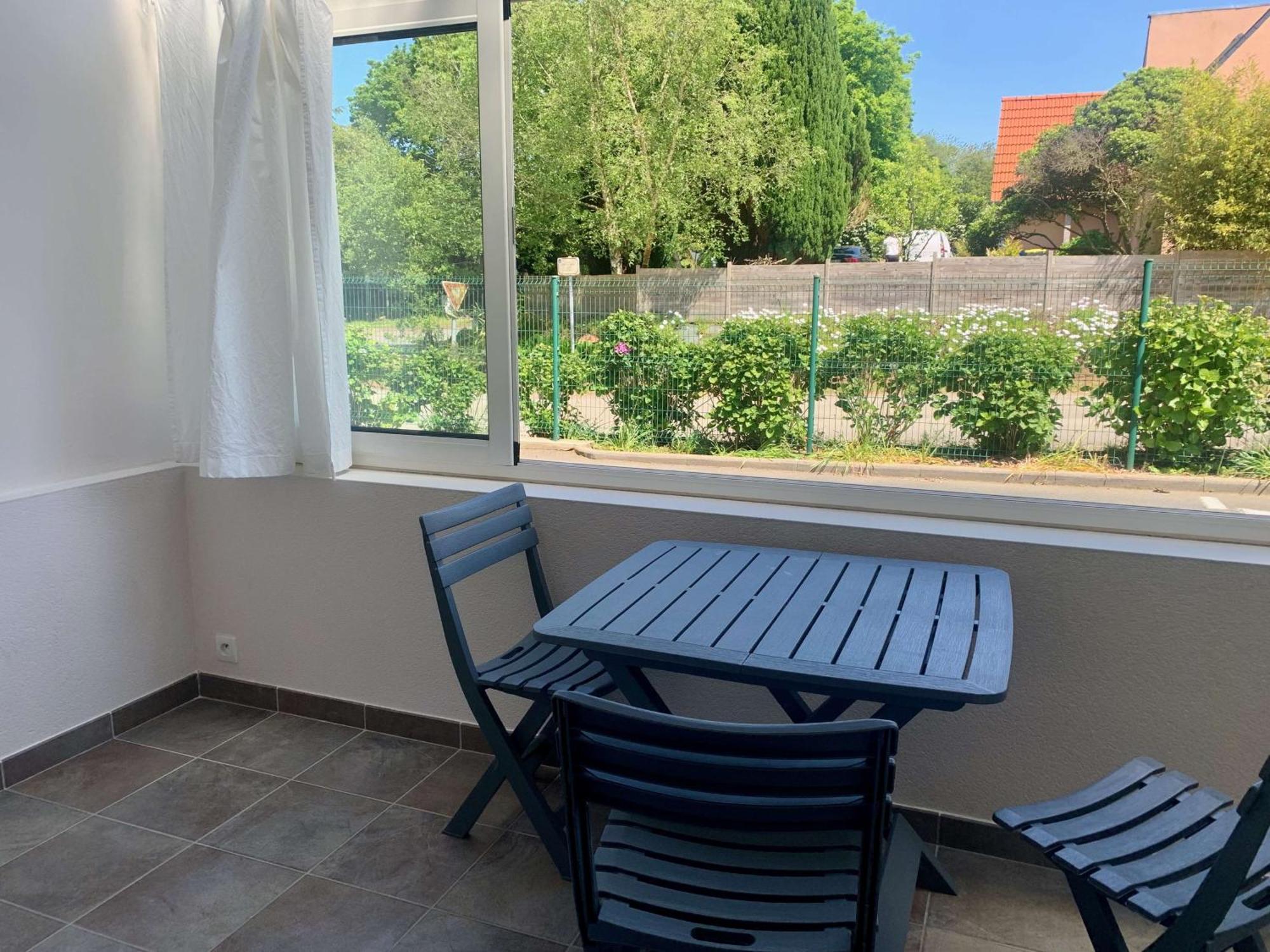 Brit Hotel Lannion-Perros Guirec Exterior photo