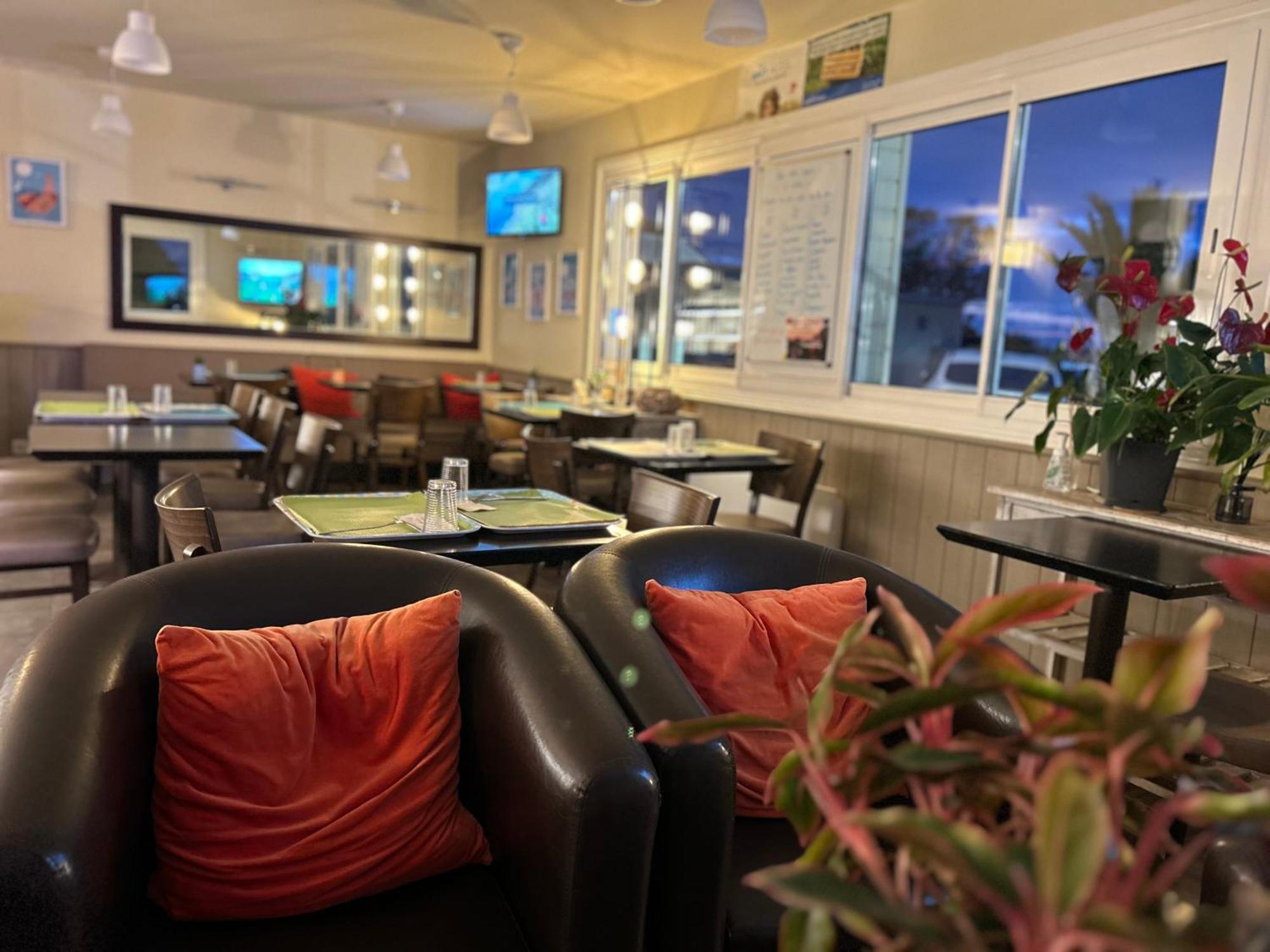Brit Hotel Lannion-Perros Guirec Exterior photo